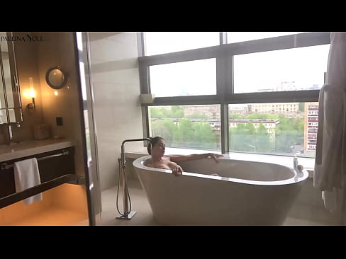 ❤️ Babe yang luar biasa ghairah jerking off dia di dalam bilik air Lucah buatan sendiri di lucah ms.hotpornphotos.ru ❤